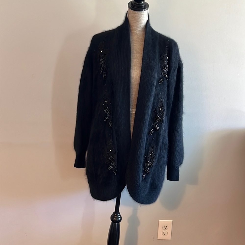 Eddie Dassin Medium Vintage angora lambs wool sweater. Incredibly soft.